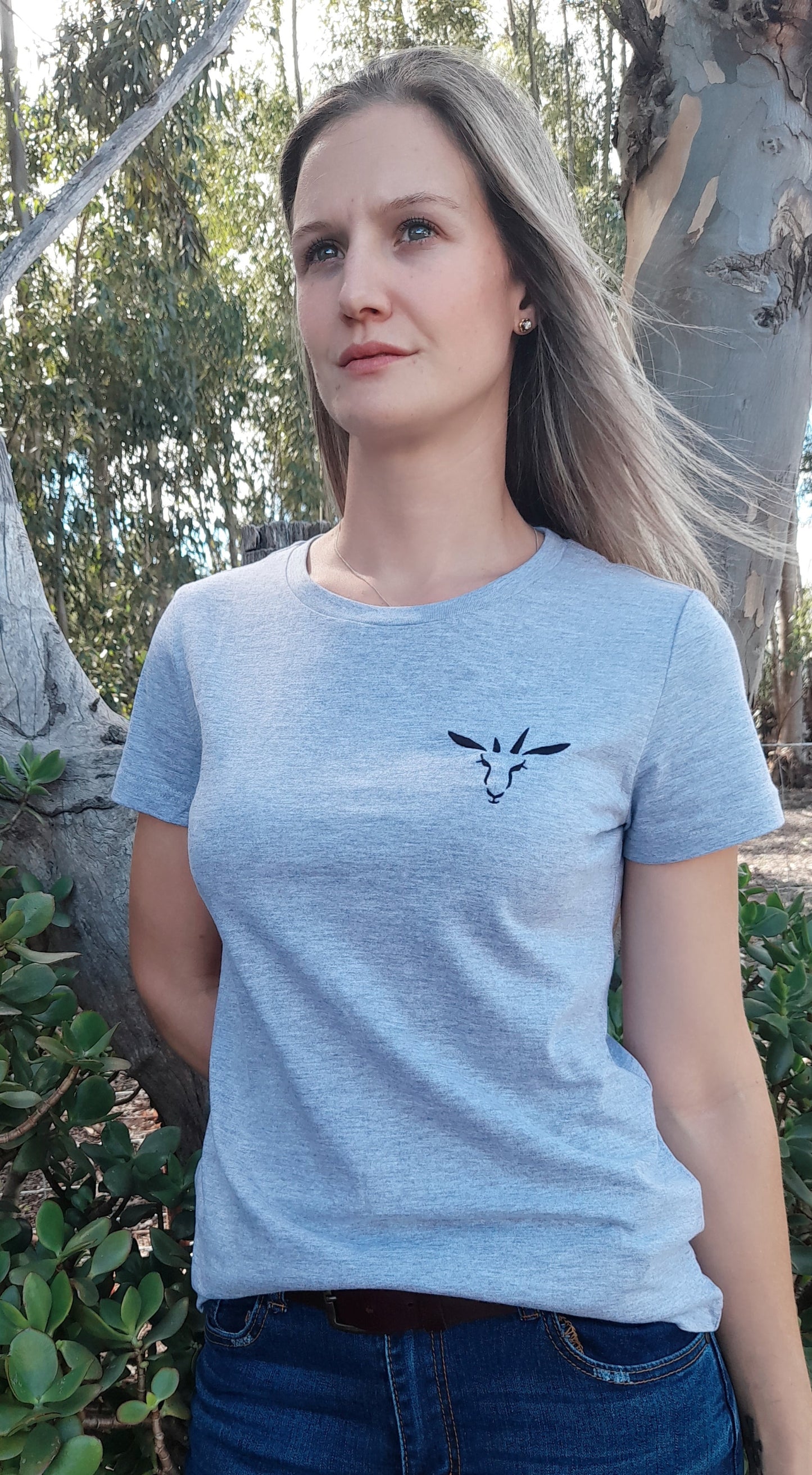 Grey ladies PenBok t-shirt with embroidered logo, made from 100% cotton, inspired by Penny the Springbok