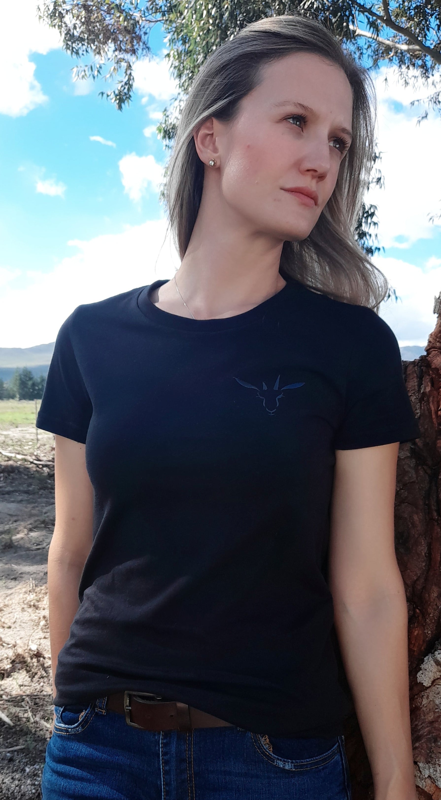 Black ladies PenBok t-shirt with embroidered logo, made from 100% cotton, inspired by Penny the Springbok
